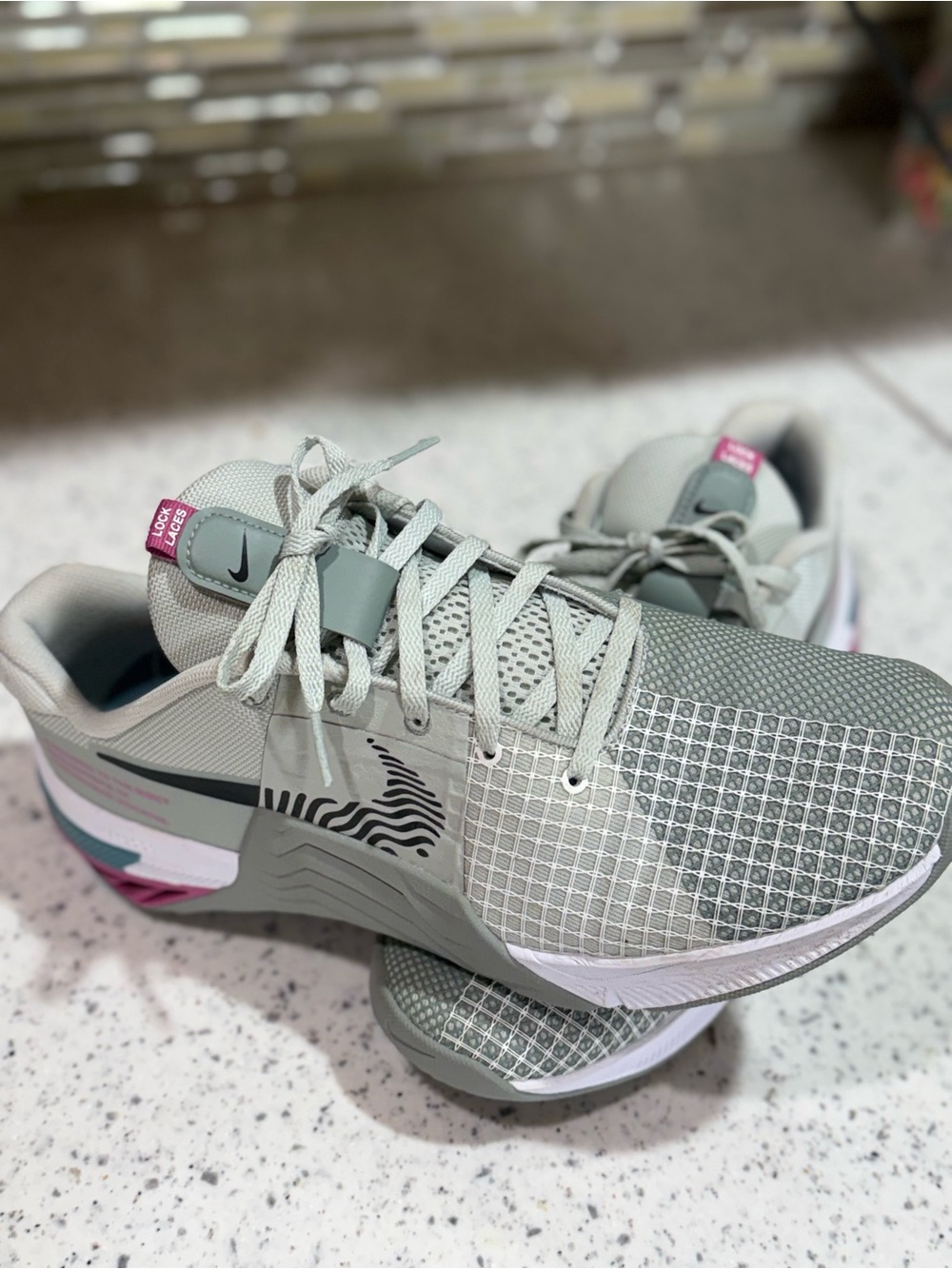 Nike Women’s Metcon 8 Size 11 training shoes